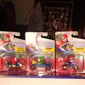 🏎 NIP Mario kart. Shy guy, Yoshi, Mario